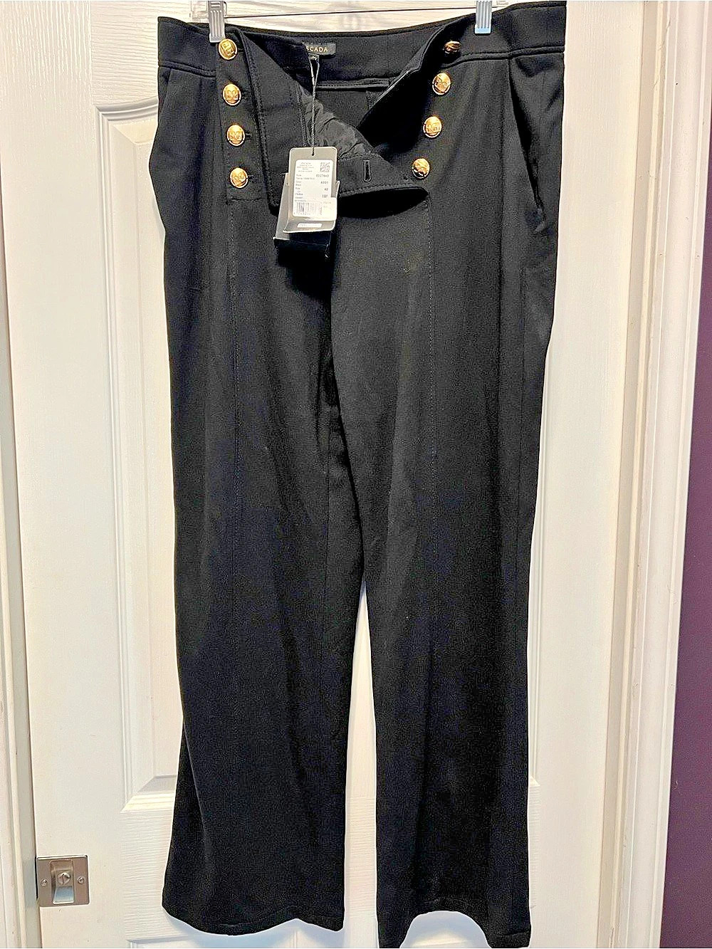Escada Tarina Black Trousers Size 42 NWT
